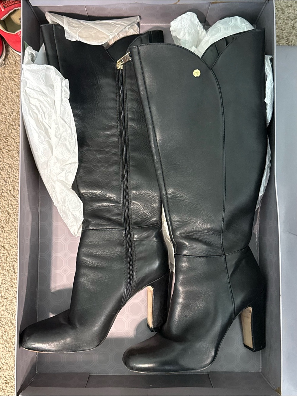 Vince Camuto Boot Size 7